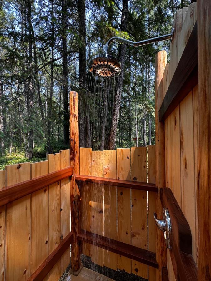Cedar Song B&B Parksville Dış mekan fotoğraf